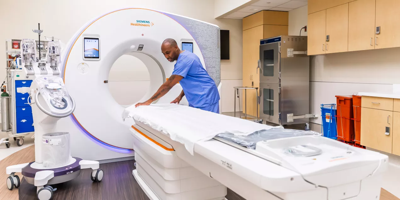 Emergency room CT scanner