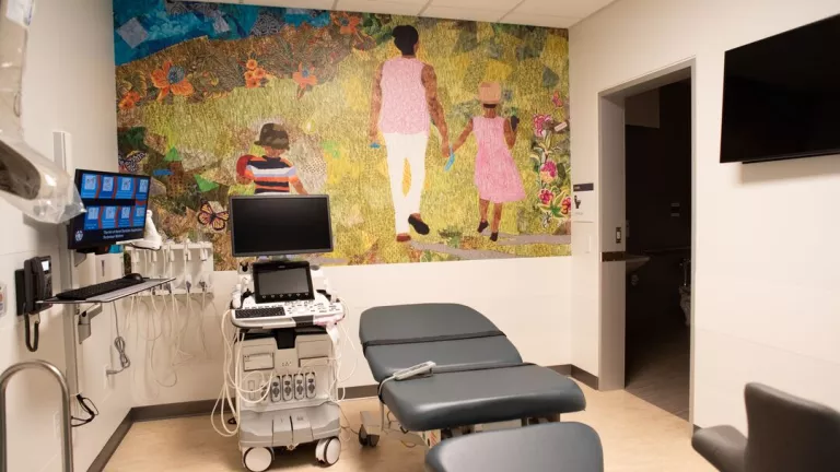 UCSF Bayfront Ultrasound patient care room