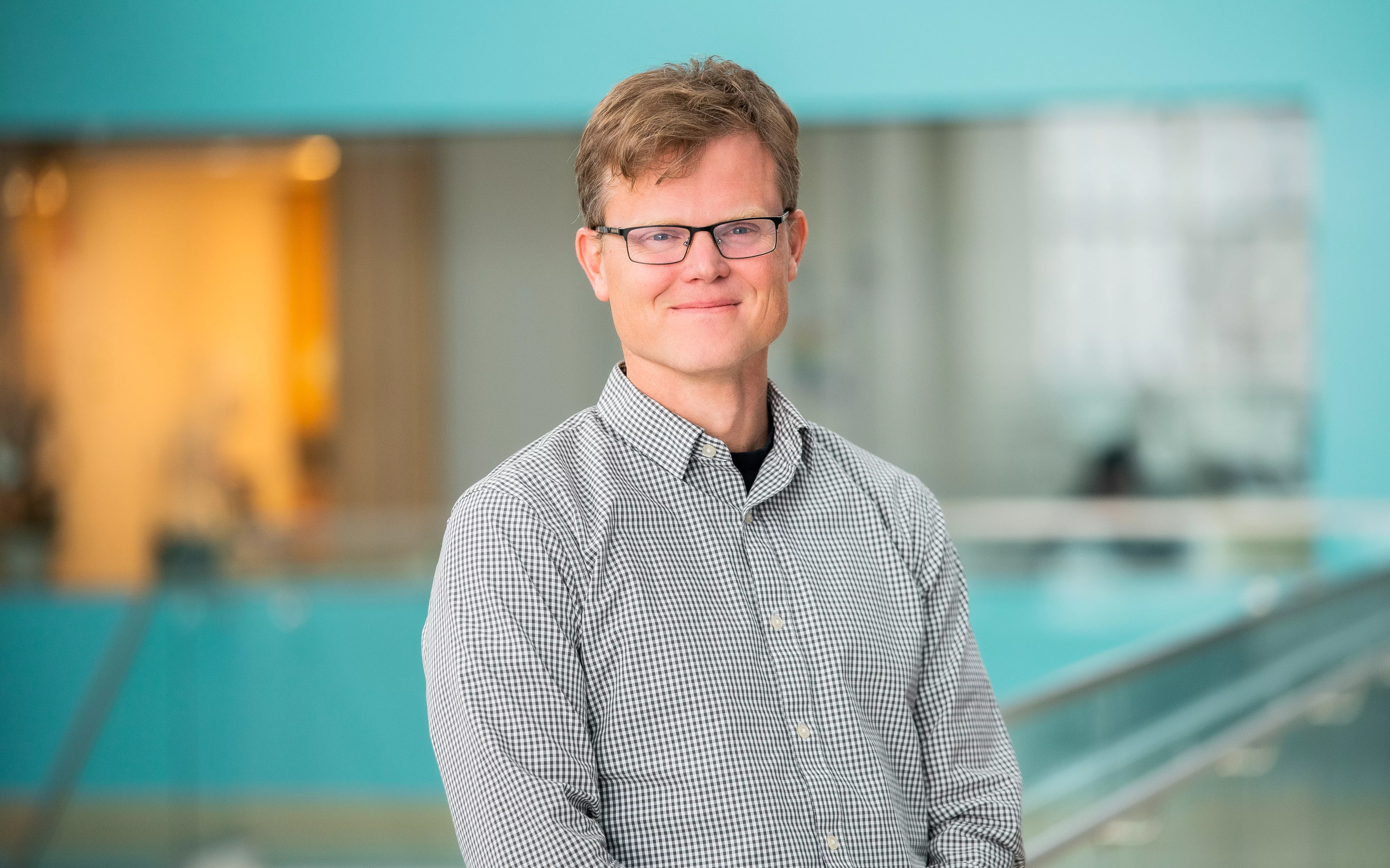 Headshot of Peder Larson